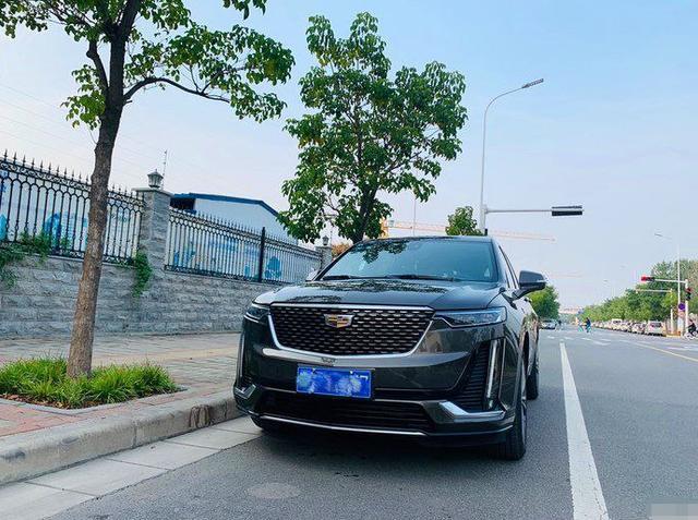 43.9万提了辆凯迪拉克XT6，开了3个月后，车主坦言：油耗如喝水