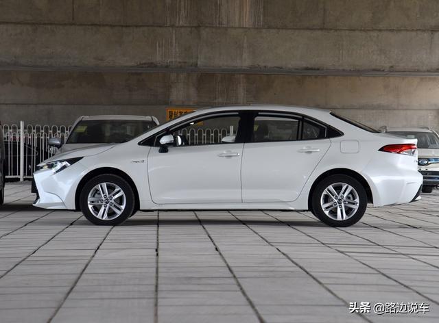 狠心花14万提辆丰田雷凌双擎，用车5000公里，车主憋了几句话要说