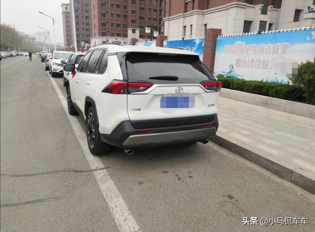 丰田荣放2.0两驱尊贵版提车记，说说现在的用车感受