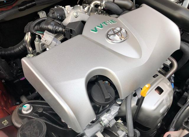 朋友全款提丰田致炫X顶配版，油耗6.8L空间媲美SUV，这价格咋样？
