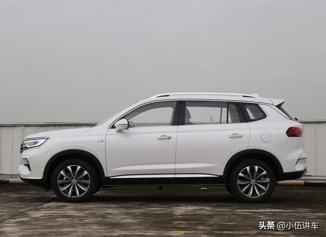 铁了心取代逍客，配256色氛围灯+2.0T，轴距近2米8，才卖12万！