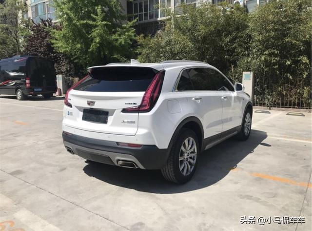 入手凯迪拉克XT4，同级别最实在的车型，配置出众，就是油耗高点