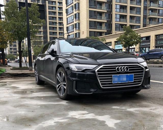 33.8万提了辆“丐版”奥迪A6L，行驶3580公里后，车主：有话要说