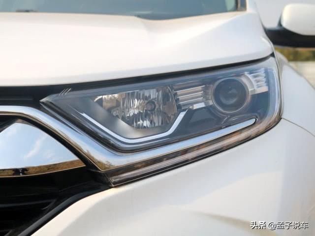 18万喜提本田CRV，用车8000公里，空间满意，1.5T油耗才8L