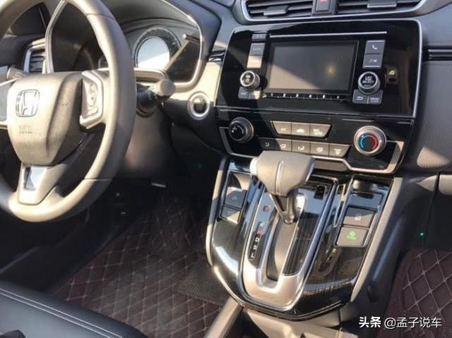 18万喜提本田CRV，用车8000公里，空间满意，1.5T油耗才8L