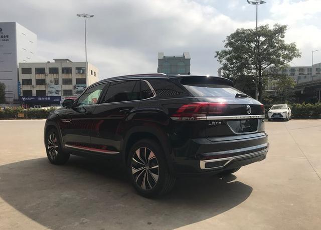行驶中的霸气外漏，就选自己喜欢的——途昂X提车