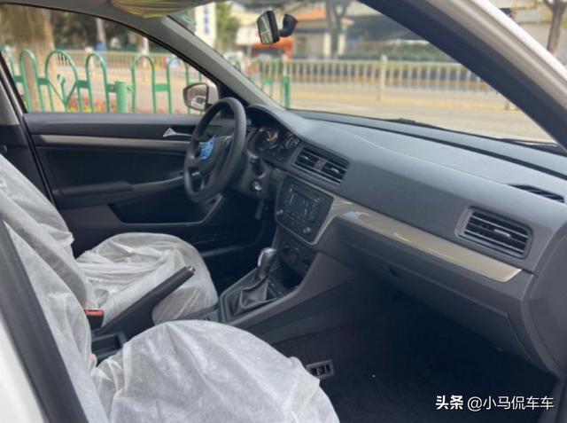 入手大众朗逸启航版，配置寒酸但性价比高，这价格我买贵了吗？
