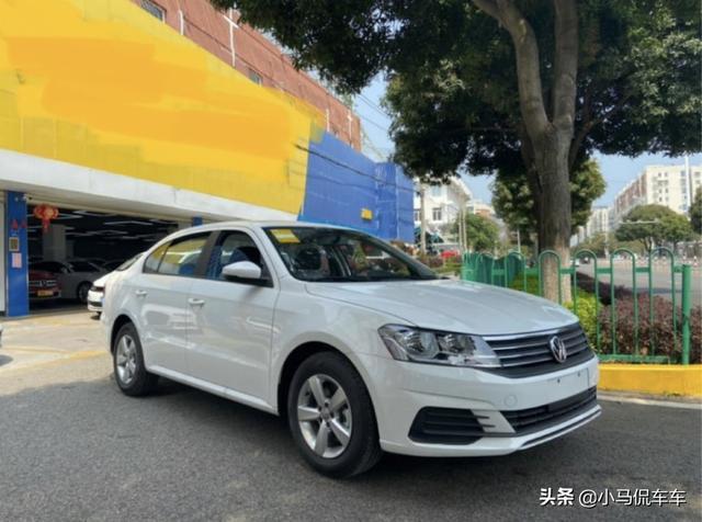 入手大众朗逸启航版，配置寒酸但性价比高，这价格我买贵了吗？