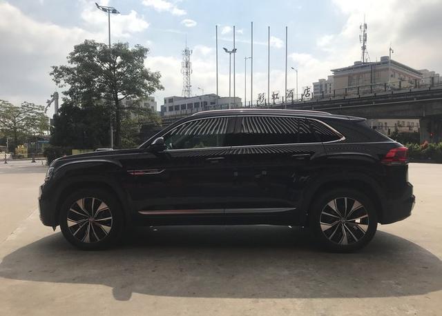 行驶中的霸气外漏，就选自己喜欢的——途昂X提车