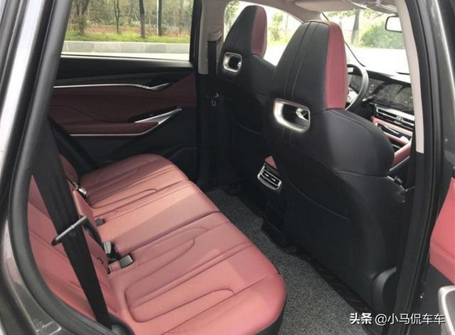 喜提长安CS75 PLUS，豪华感爆棚，三大件良心，这价格怎么样