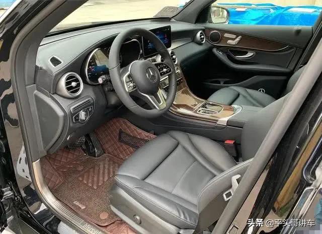 36.4万提了辆奔驰GLC260L，开了3200公里，车主：想说四个字
