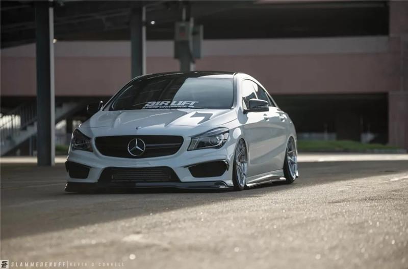 奔驰c提车作业恐高症患者少有的奔驰cla改装案例分享