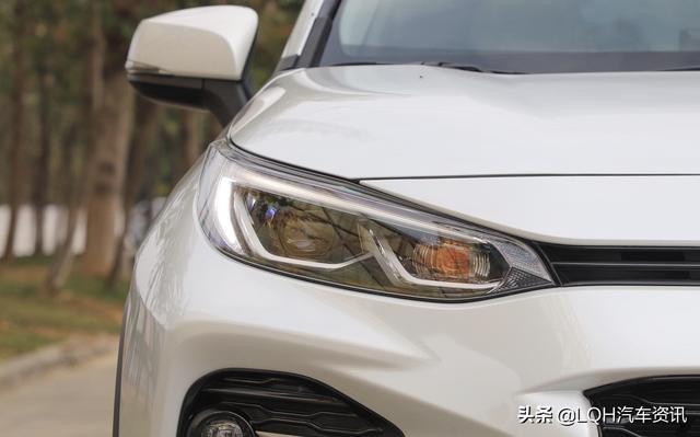 丰田最省油的SUV，油耗4.6L，一公里才2毛多，全系7个安全气囊