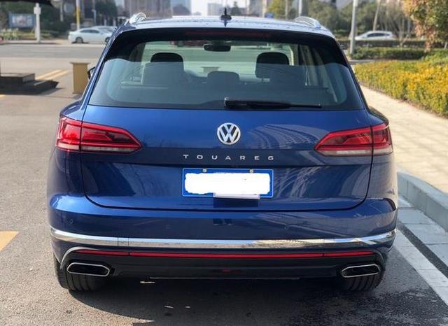 开过沃尔沃XC90，75万又提大众途锐，车主语重心长地说了感受