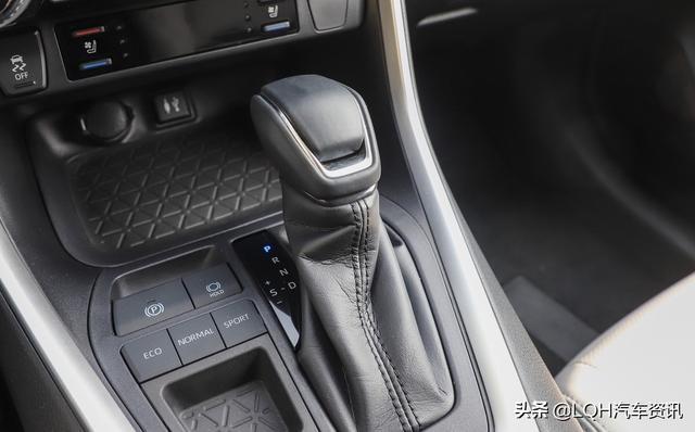 丰田最省油的SUV，油耗4.6L，一公里才2毛多，全系7个安全气囊