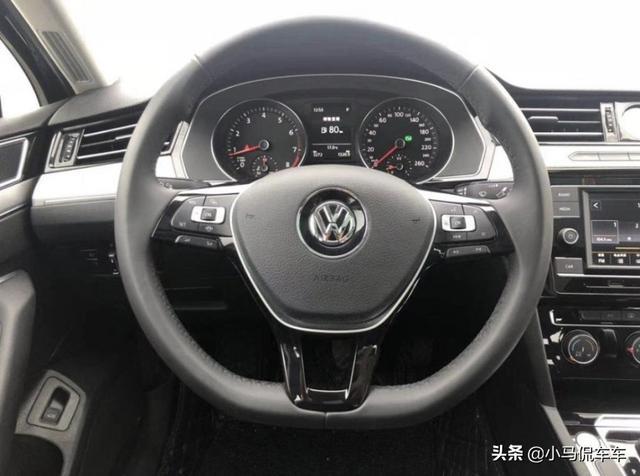 喜提19款大众迈腾330领先型，经典好车，包牌包税这价格如何？