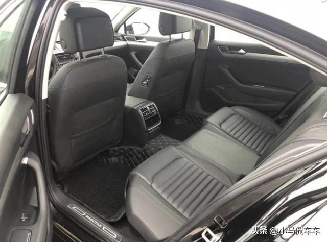 喜提19款大众迈腾330领先型，经典好车，包牌包税这价格如何？