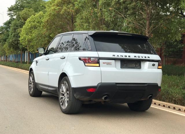 路虎揽胜运动版提车作业，车主用车4个月后，表示有话说