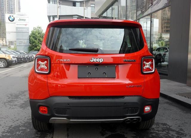 开了丰田奕泽，再花19万提Jeep自由侠，车主：三个字