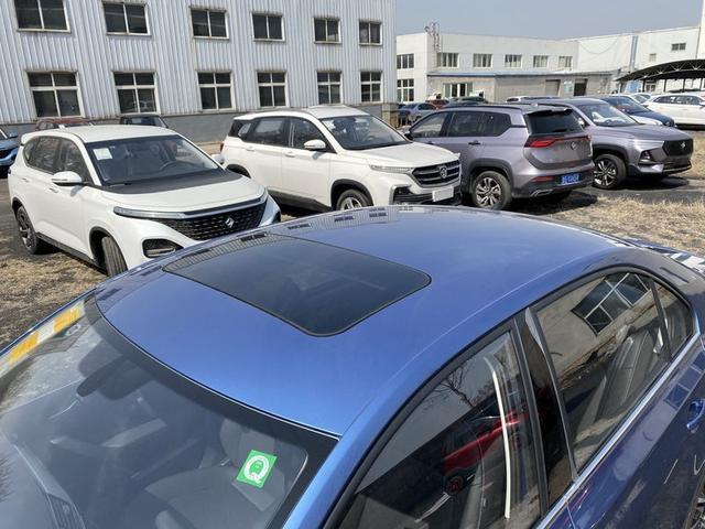 空间大颜值高 昕锐用车感受