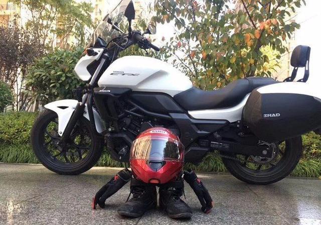 本田CTX700，最舒适的休旅车，美式巡航骑姿，高续航，车主有话说