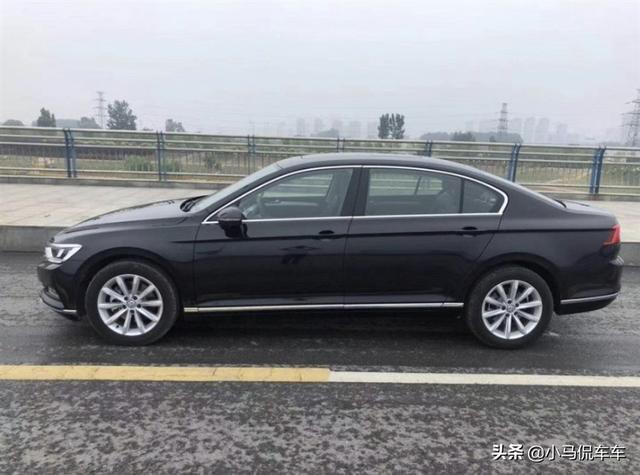 喜提19款大众迈腾330领先型，经典好车，包牌包税这价格如何？