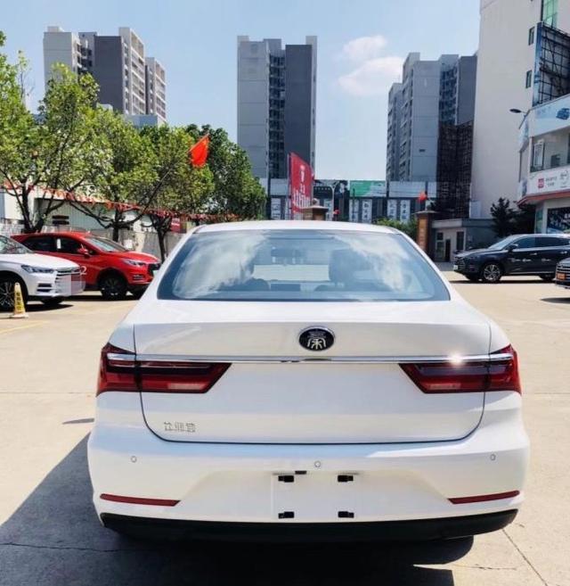 6.9万喜提比亚迪秦, 开了三个月车主表示: 便宜不一定没好货!