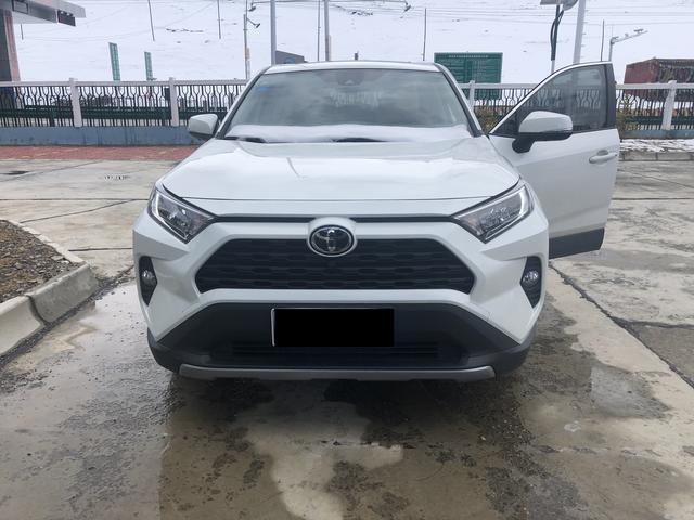 提丰田RAV4带我看蓝天白云