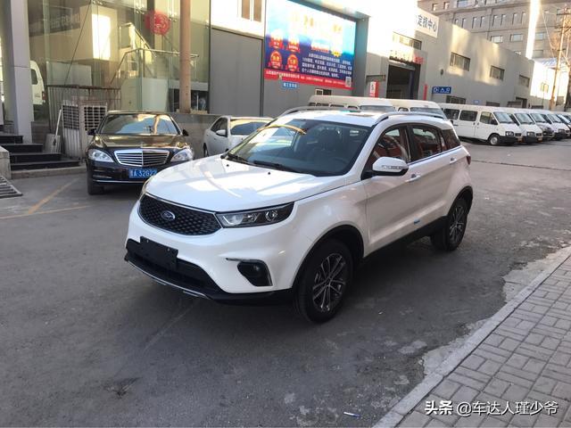 疫情还未结束，朋友就让我陪他提了一台福特领界（附带提车感受）