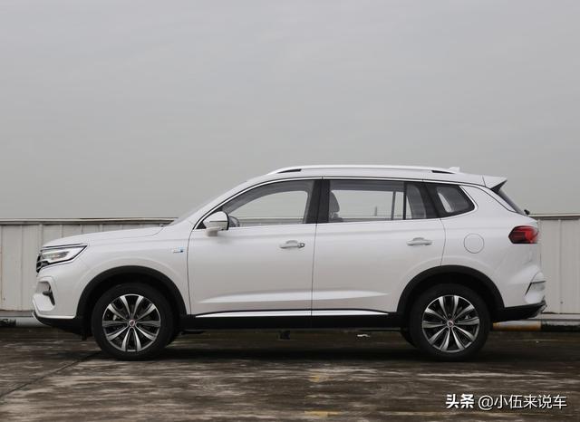 铁了心取代逍客，配256色氛围灯+2.0T，轴距近2米8，才卖13万起！