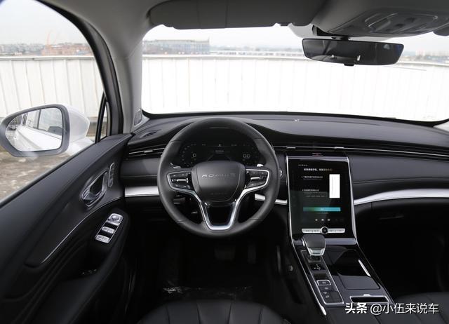 铁了心取代逍客，配256色氛围灯+2.0T，轴距近2米8，才卖13万起！