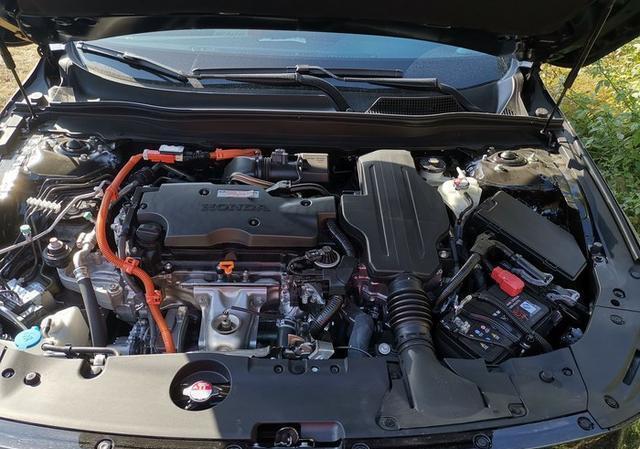 家用车选择之十代雅阁混动10000KM用车体验