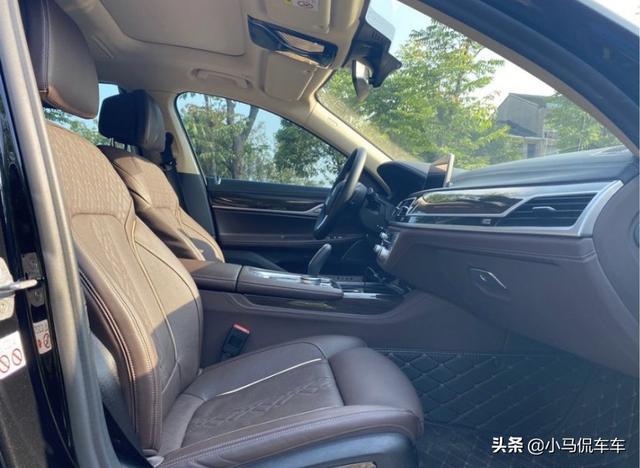 入手宝马730Li豪华套装，气宇非凡。分享真实提车价格和用车感受