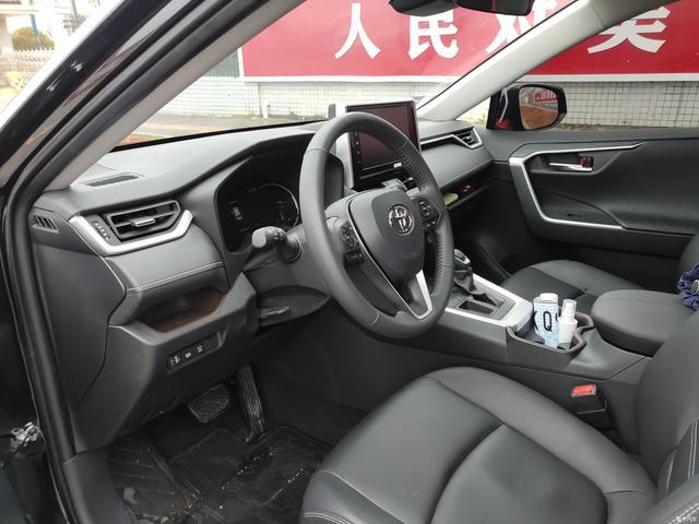 家有普拉多，再提新RAV4荣放两驱尊贵版，来听车主怎么评价！
