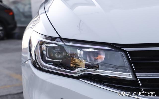 11万出头的合资车，颜值高配置强，关键还省油，幸好没选卡罗拉
