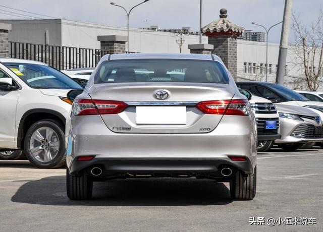 本田雅阁要慌了！新车比奥迪A4漂亮，进口2.0L+CVT，满油追1000km