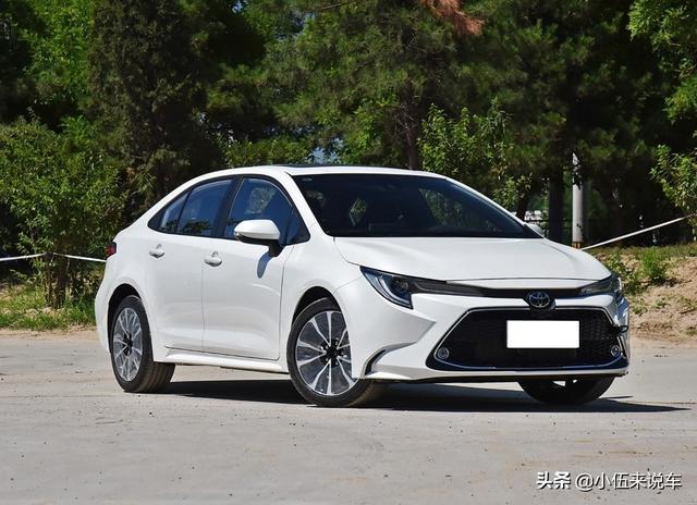 丰田造出“百姓车王”，比卡罗拉漂亮，最低油耗4.1L，11.08万