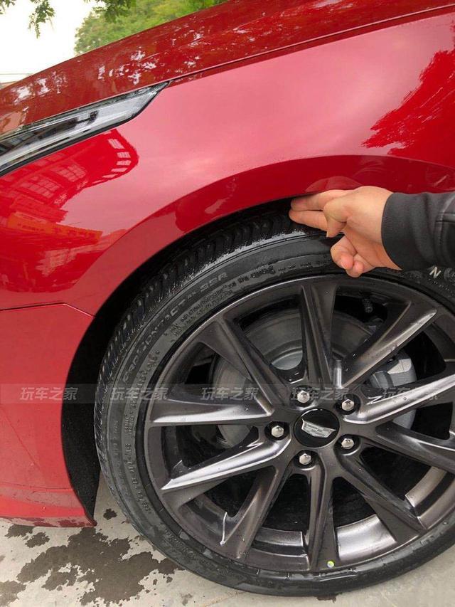 凯迪拉克CT4提车改装作业 全国首例改装绞牙避震