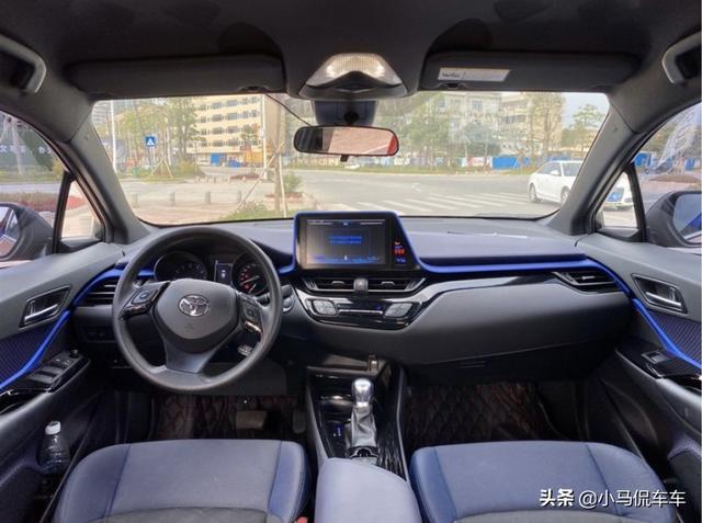 喜提丰田C-HR，特立独行的小车，安全性很高，这价格我买的不贵吧