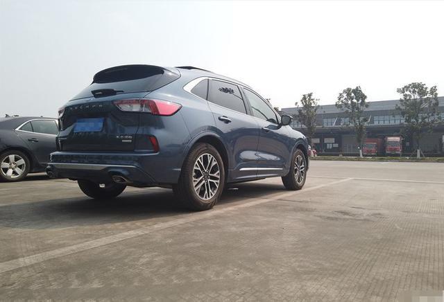 手握18.9万没要本田CR-V，却选了福特锐际，老司机：你很懂车