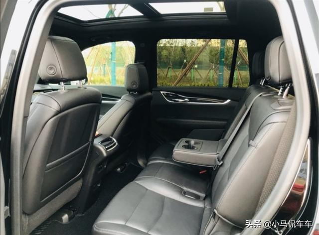 凯迪拉克XT6两驱豪华提车记，油耗11升，看看我这价格买贵了吗