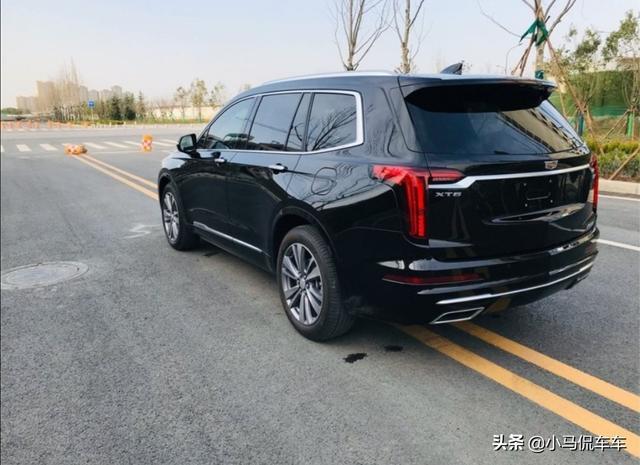 凯迪拉克XT6两驱豪华提车记，油耗11升，看看我这价格买贵了吗