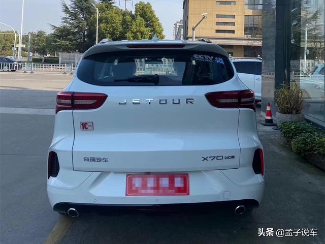 9.7万喜提捷途X70，空间，配置家用足够了，1.5T油耗7.6L