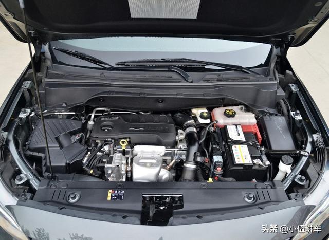 “最良心”的美系车！8.99万轻松入手7座，油耗6.3L，看啥别克GL6