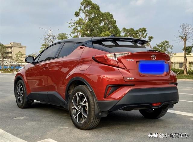 喜提丰田C-HR，特立独行的小车，安全性很高，这价格我买的不贵吧