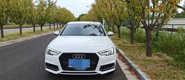 趁着换代 入手2019款奥迪A4L  真香