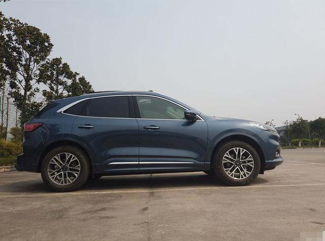 手握18.9万没要本田CR-V，却选了福特锐际，老司机：你很懂车