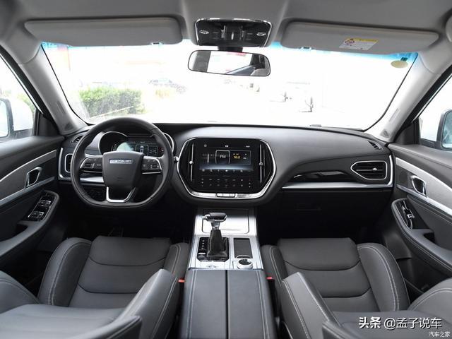 9.7万喜提捷途X70，空间，配置家用足够了，1.5T油耗7.6L