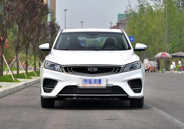 花8万提了辆吉利缤瑞，用车1个月后，车主亮出真实油耗