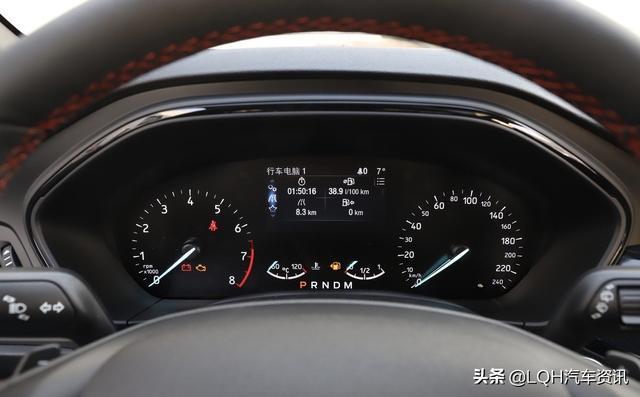 又一款居家“小青年”，采用1.5+8AT黄金组合，实测油耗才5.4L